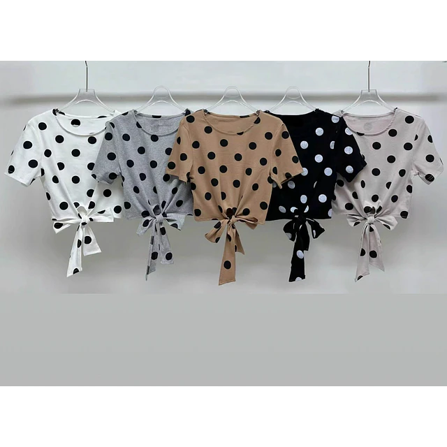 Polera lunares manga corta 