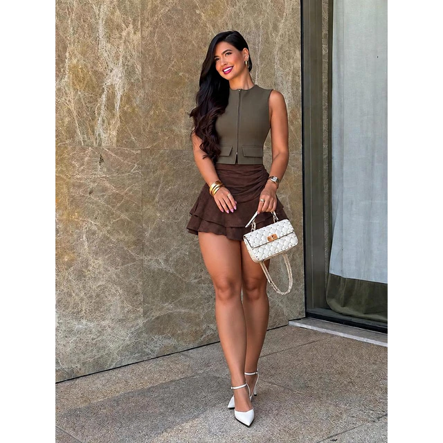 Falda short simil gamuza 