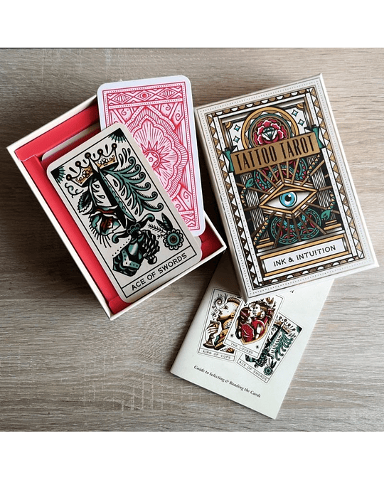 Tattoo Tarot: Ink & Intuition - Mazo de Tarot original en Inglés 