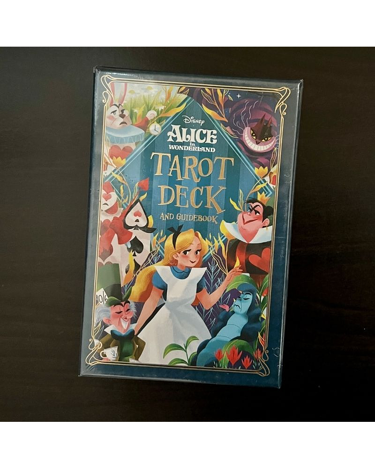 Alice in Wonderland Tarot  (Tarot Alicia en el País de las Maravillas en Inglés)