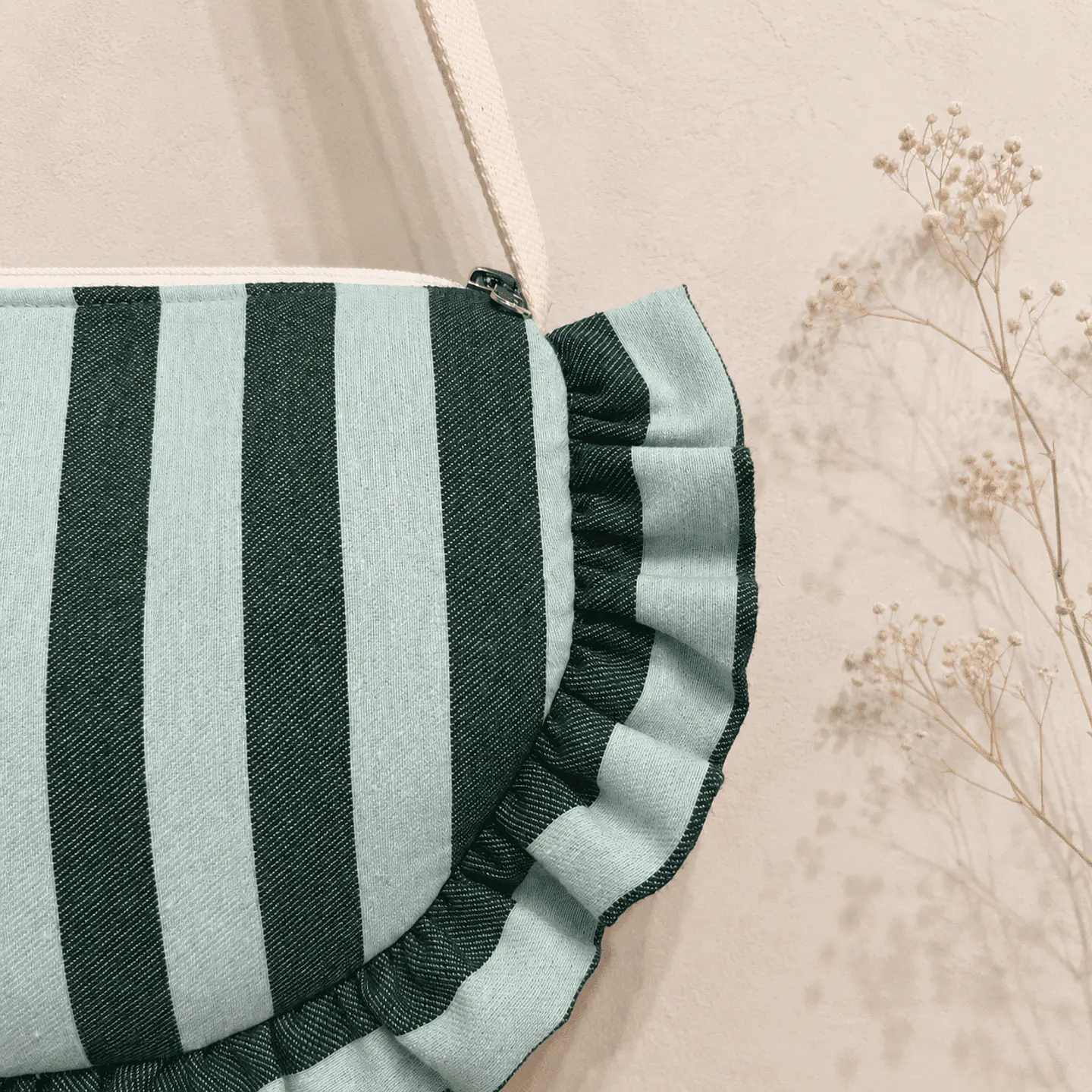 Bolso  con volantes YEDRA 1