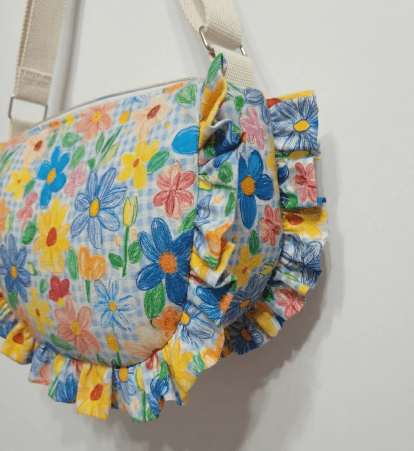 Bolso con volantes Greta 2