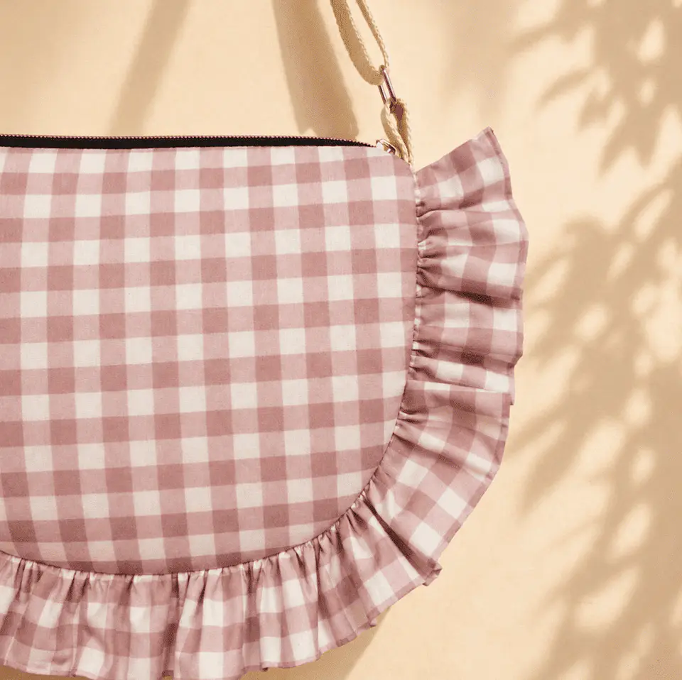 Bolso con volantess Alma 1