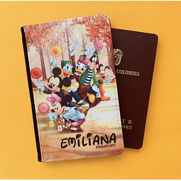 Portapasaporte Mickey y sus amigos