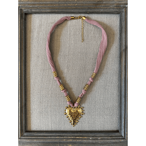 Collares Cinta de Tela Corazón Acero baño Oro