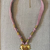 Collares Cinta de Tela Corazón Acero baño Oro