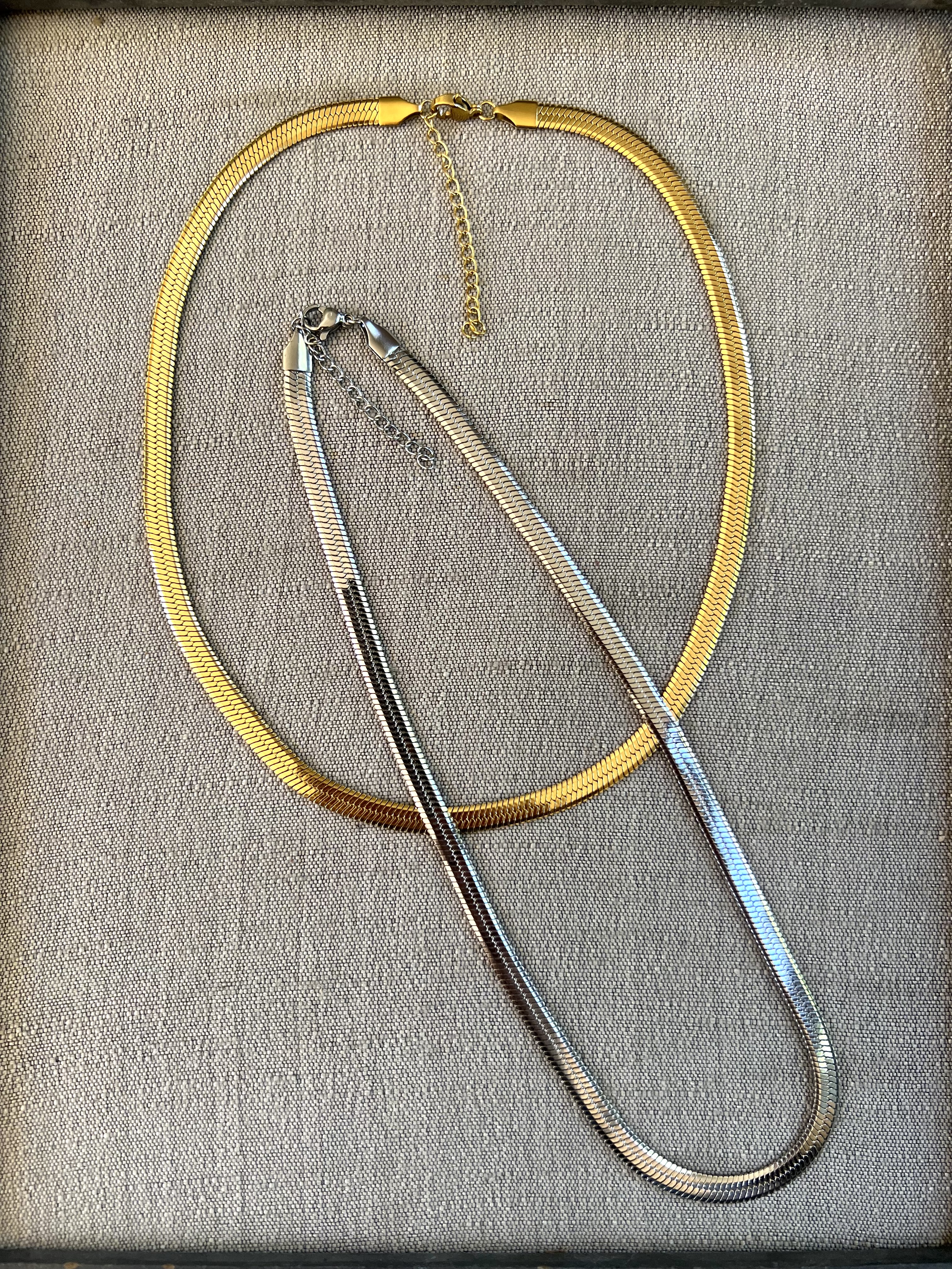 Collar Cadena Tejida Ancha Acero