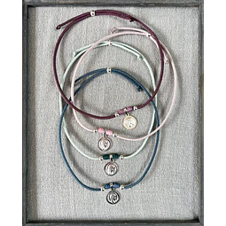 Collar Elasticado Virgen Niña Plata