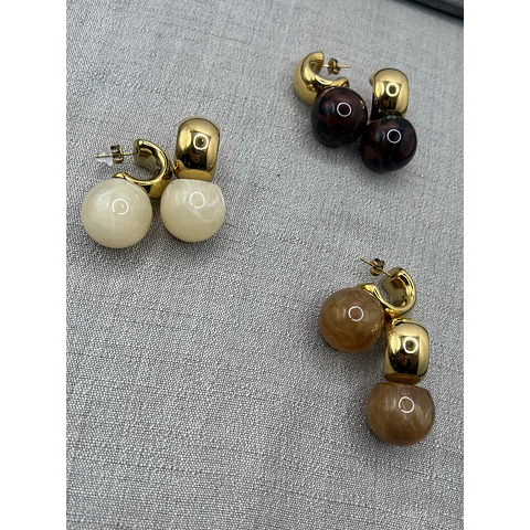 Aros Esfera Resina y Acero Baño Oro