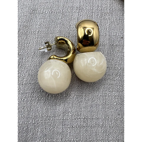 Aros Esfera Resina y Acero Baño Oro