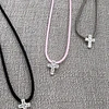 Collares Choker Cruz Plata y Circones 