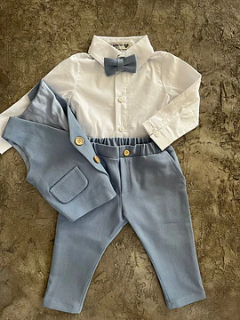 Traje con Gillette 