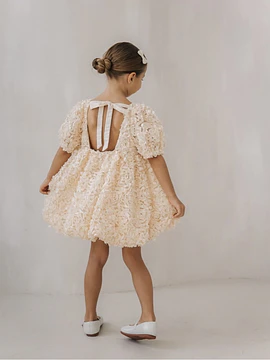 Vestido Flores Mantequilla