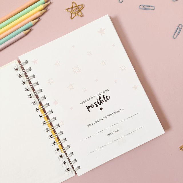 Cuaderno de hojas blancas personalizado