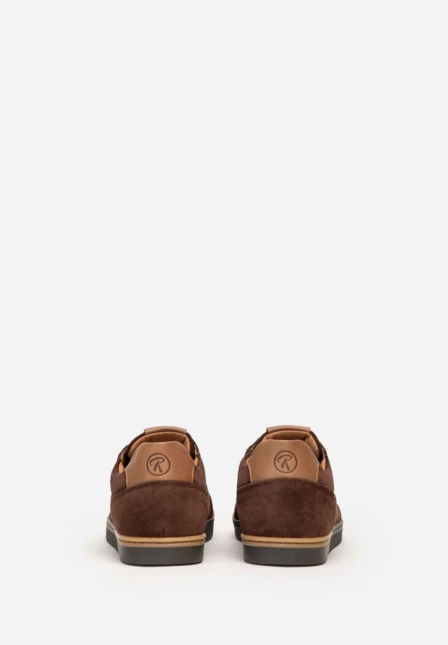 Zapatillas Urbanas Metro en gamuza 5