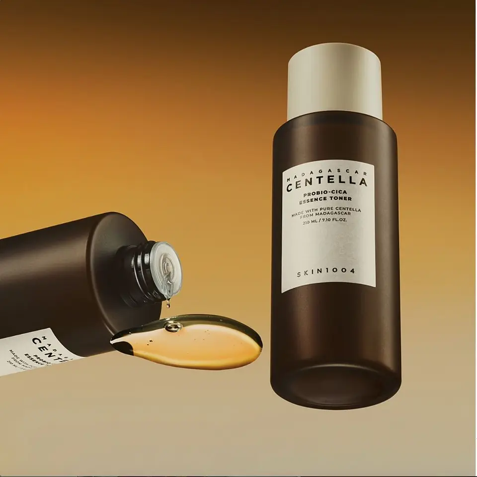 Skin1004 Tónico Madagascar Centella Probio-Cica Essence Toner 210 ml 7
