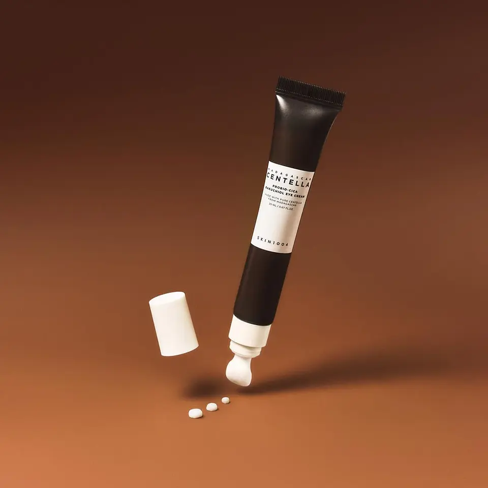 SKIN1004 Crema Contorno De Ojos Probio-Cica 20ML 6