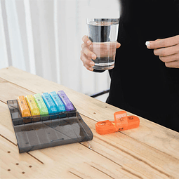 Organizador Semanal de Medicamentos Portátil 