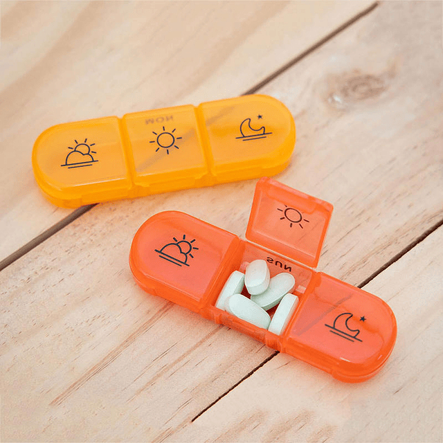 Organizador Semanal de Medicamentos Portátil 