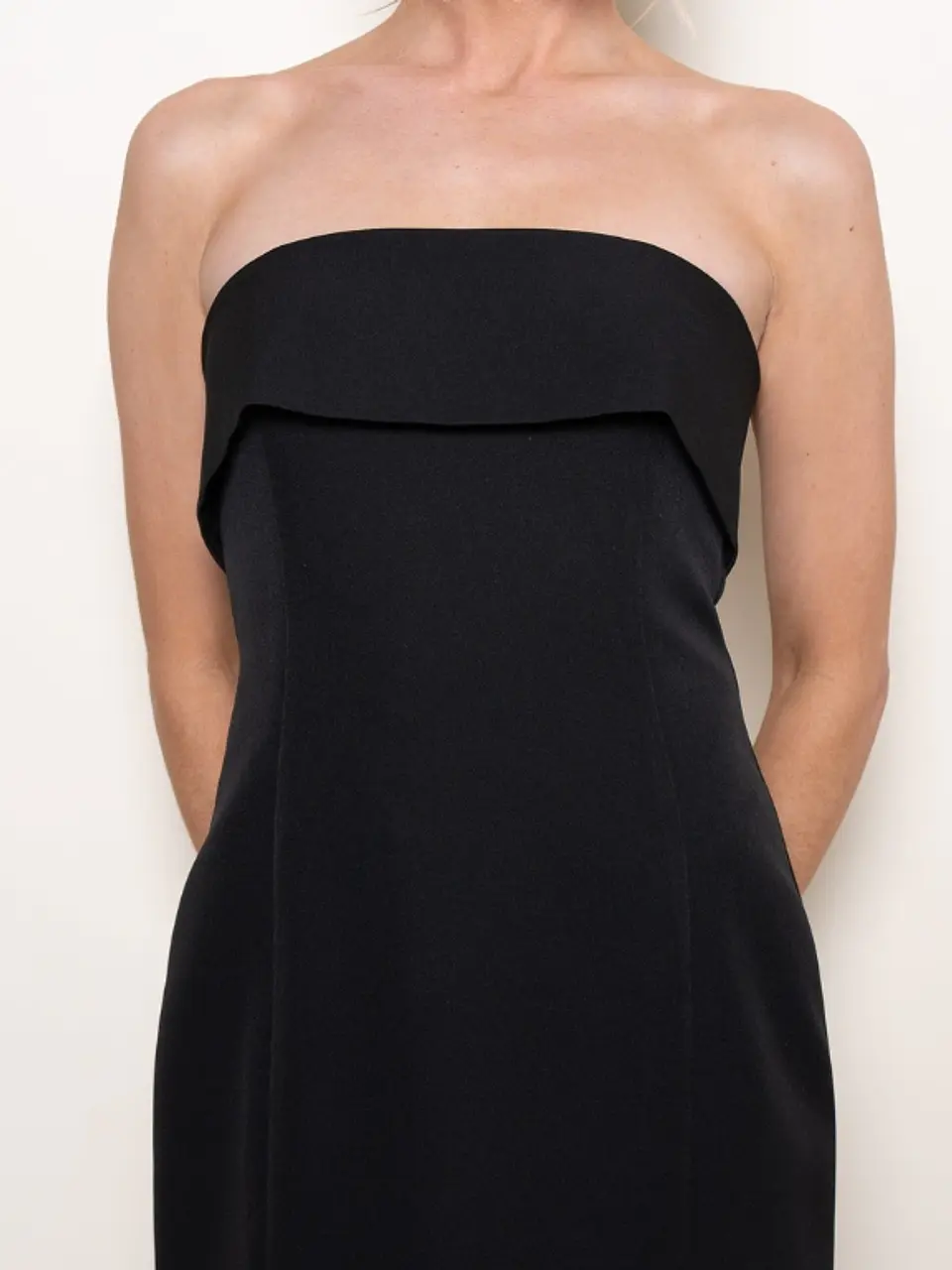 Vestido Aubrey Negro 4