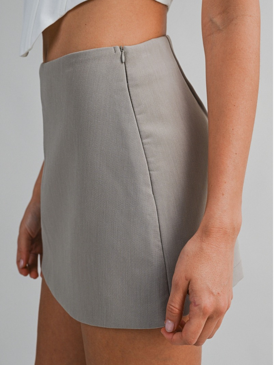 Short Falda Meve Gris 3