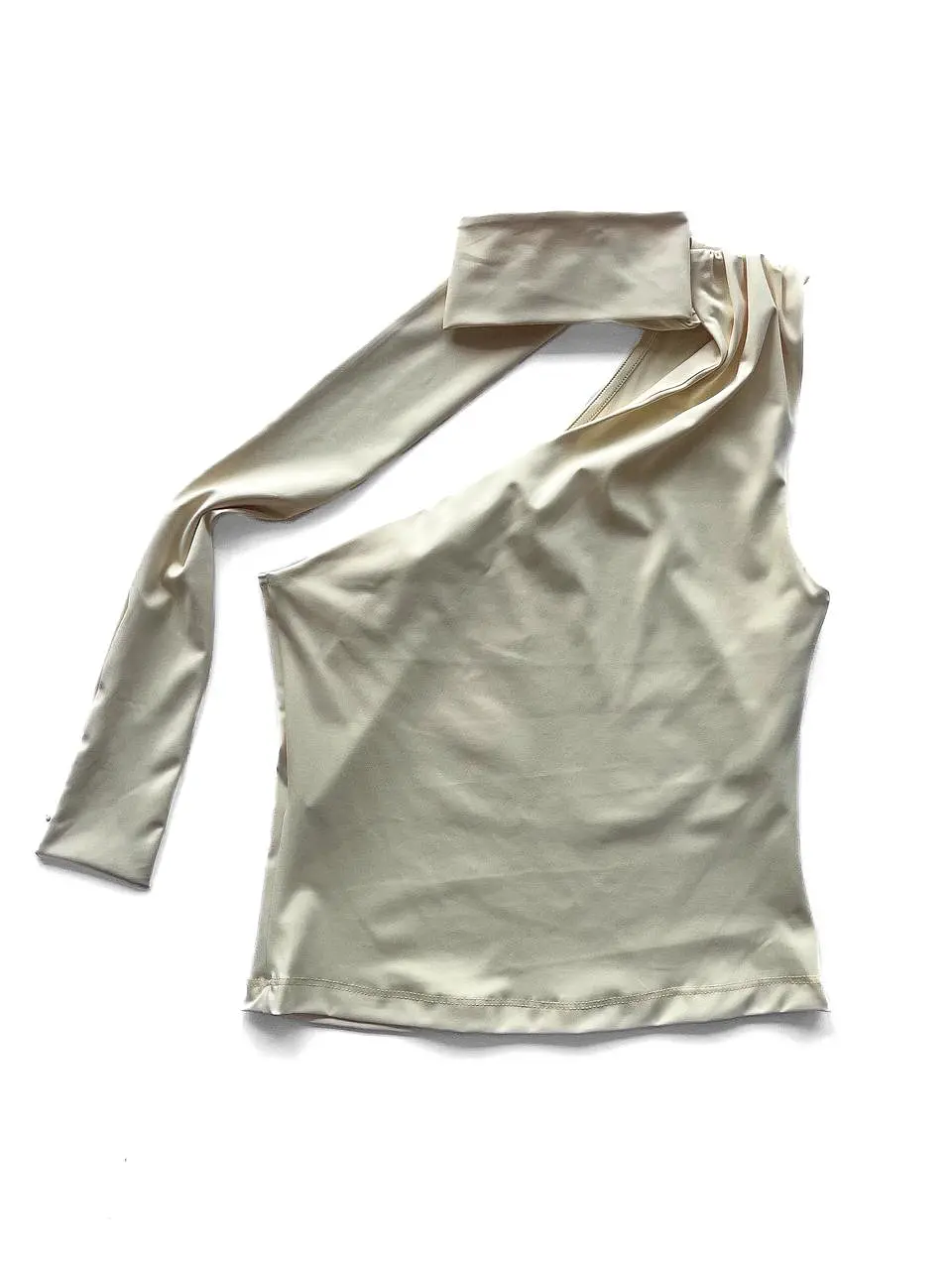 Top Mae Amarillo  1