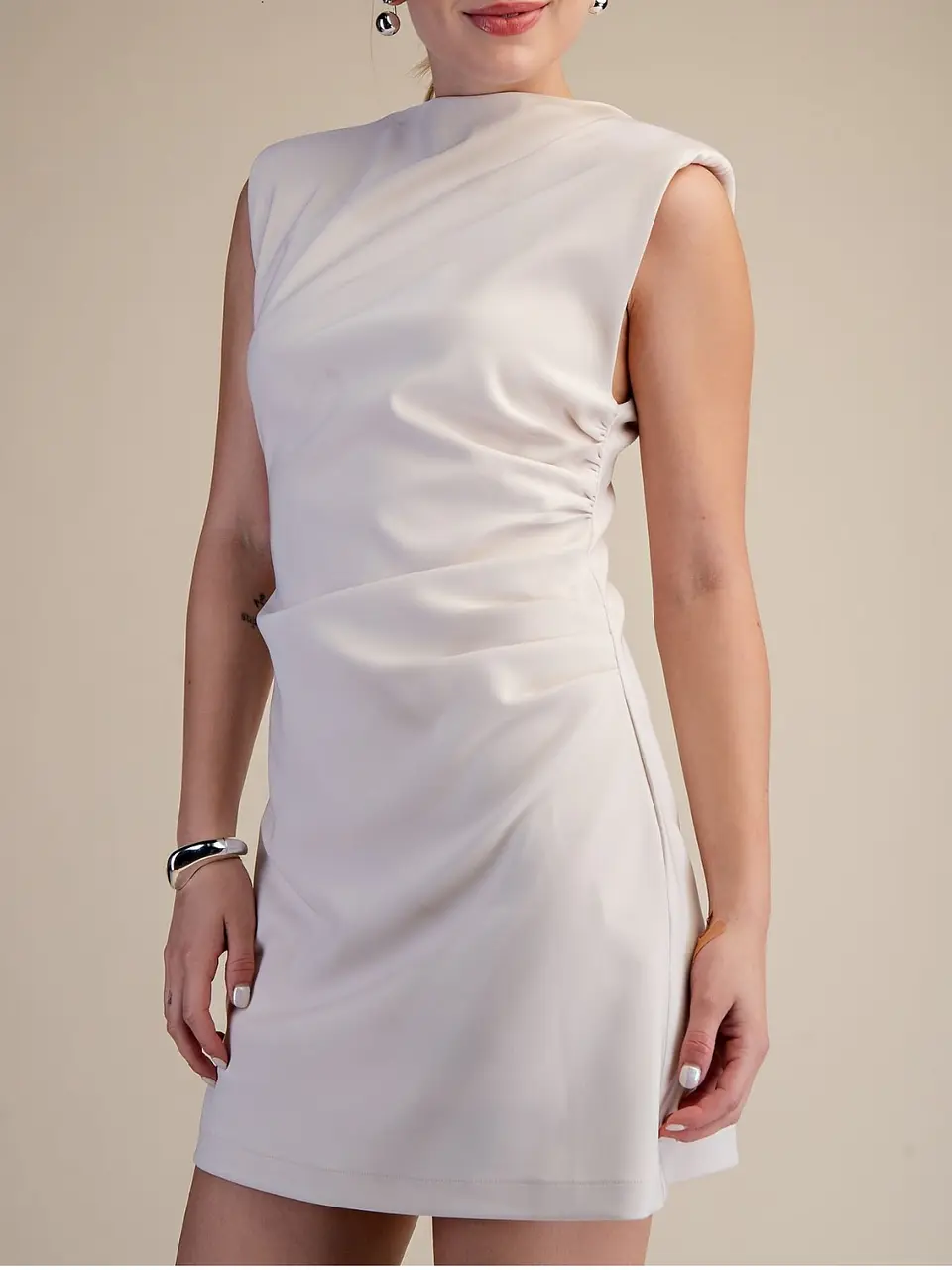 Vestido Anne Beige 4