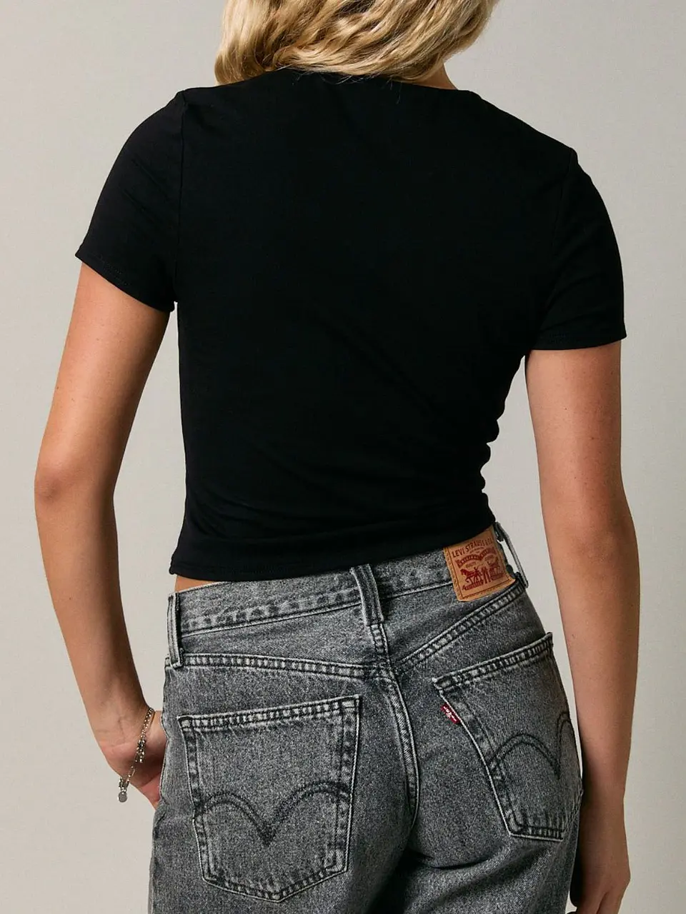 Blusa Ellis Negra 4