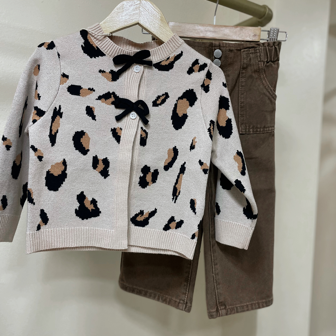 Jeans palazzo + cardigan print  2