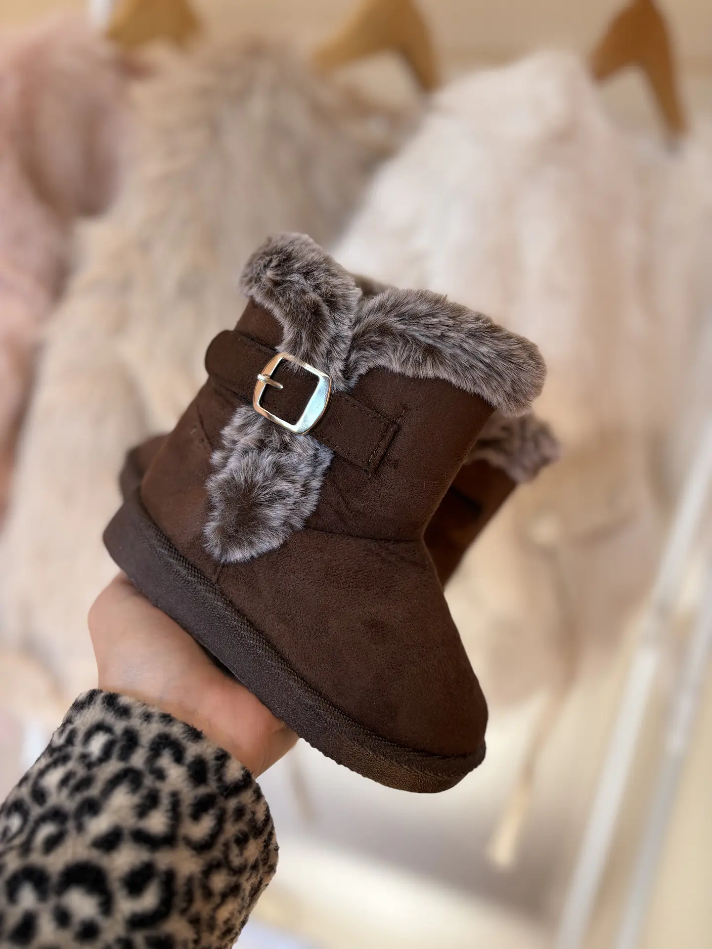 Pantubotas - Broche Velcro  1