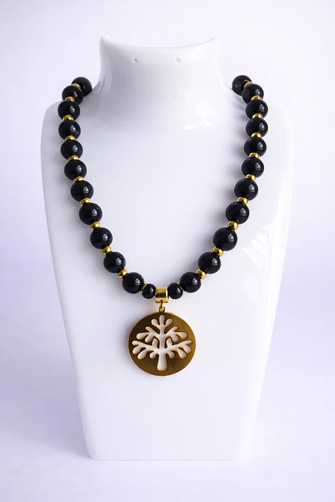 collar hilado