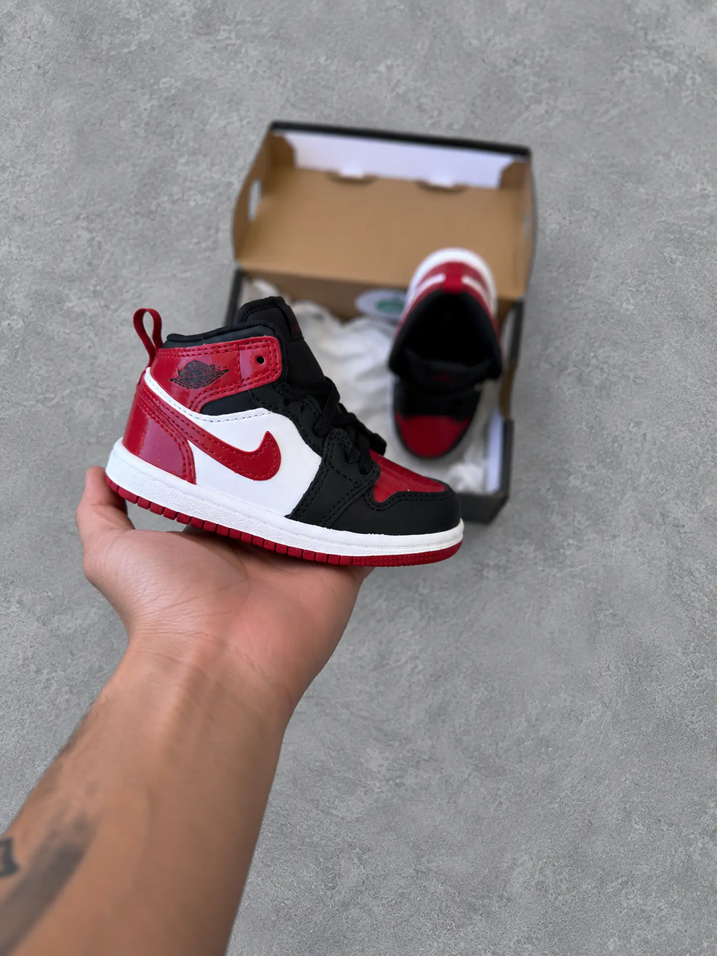 Retro 1 mid  2