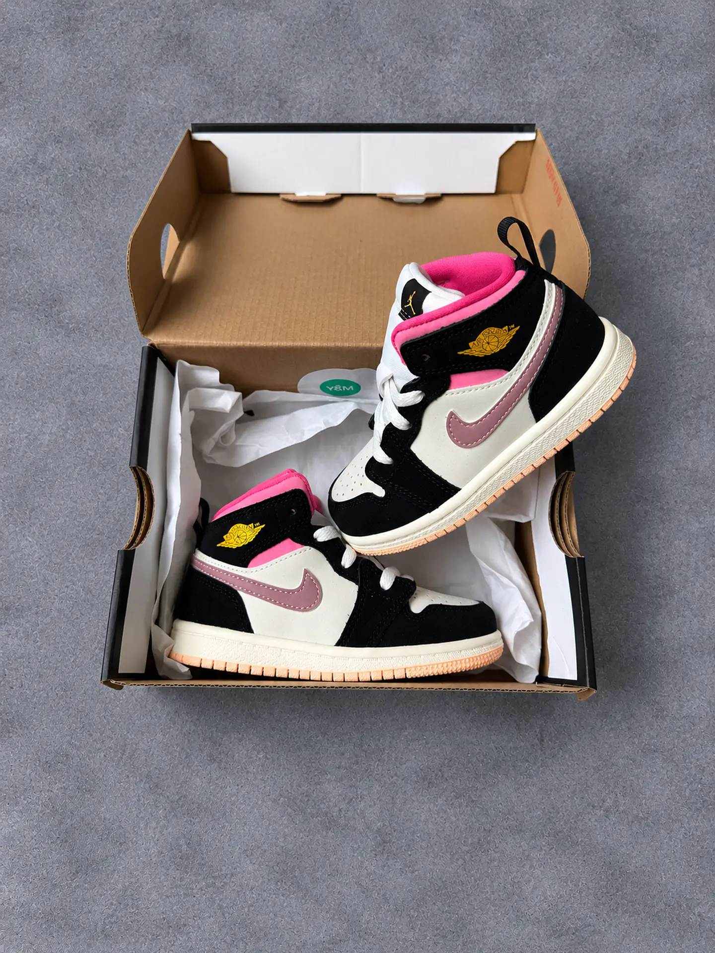 Jordan 1 mid 1