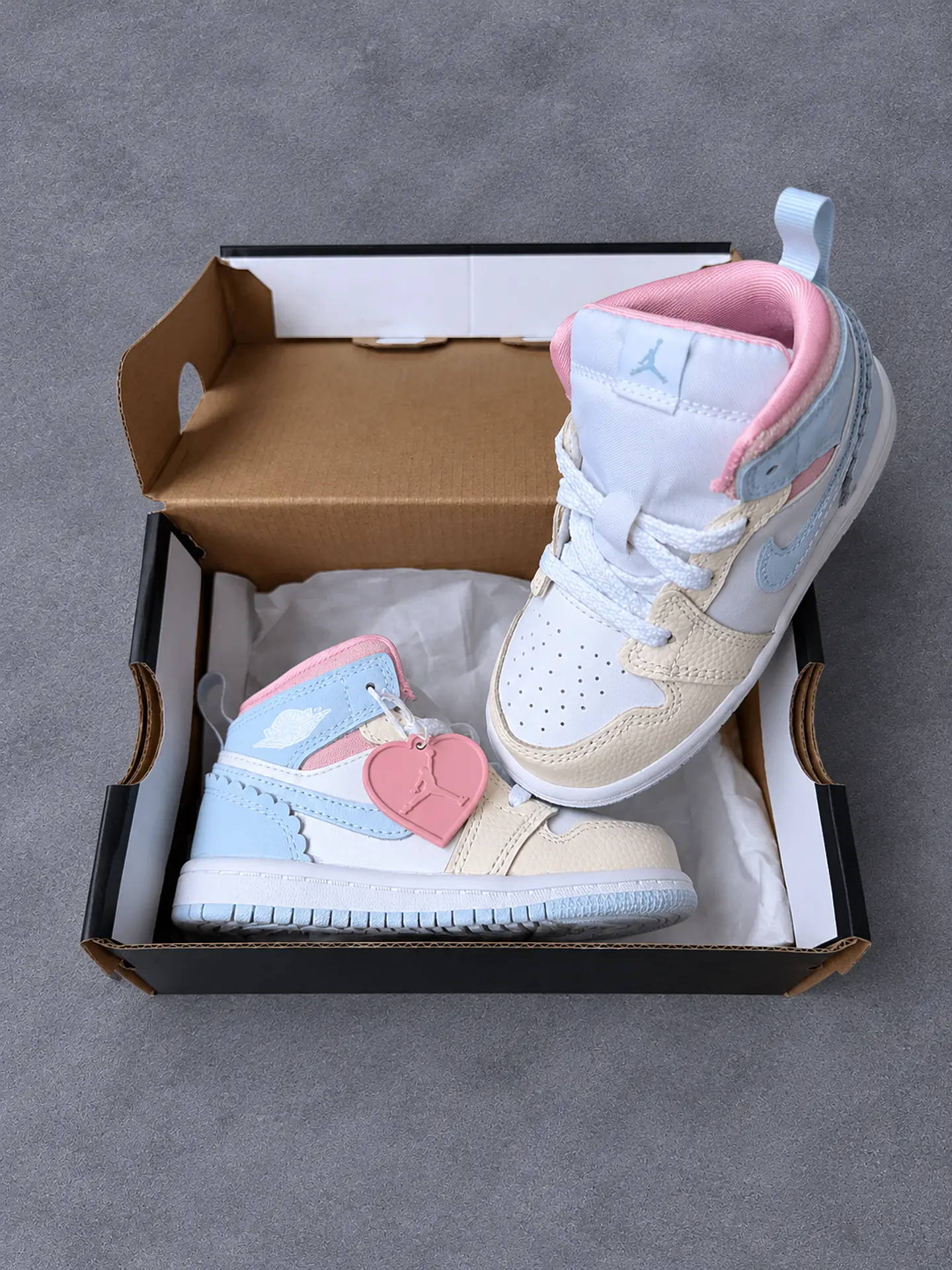 Jordan 1 mid 1