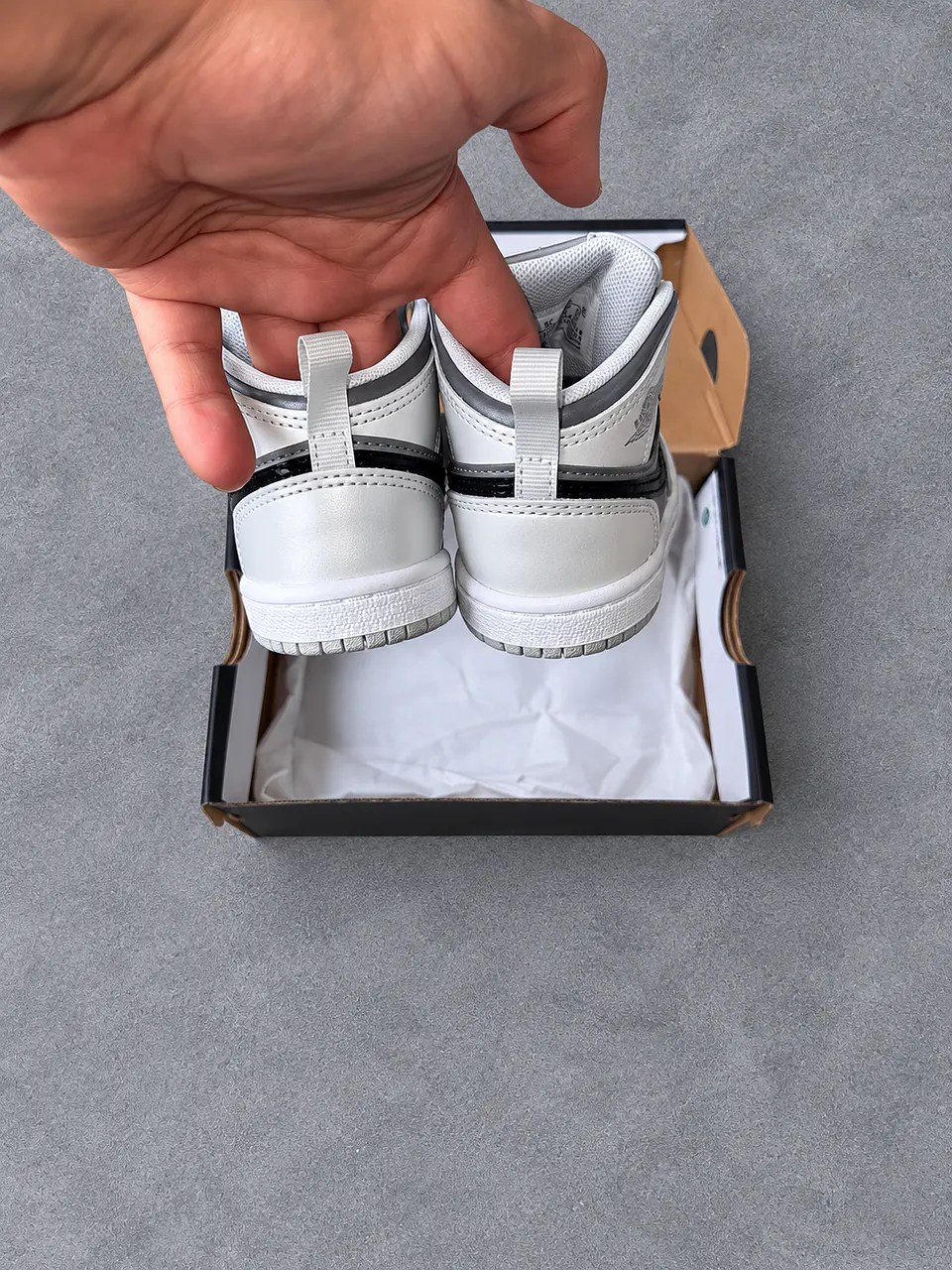 Jordan 1 mid 3
