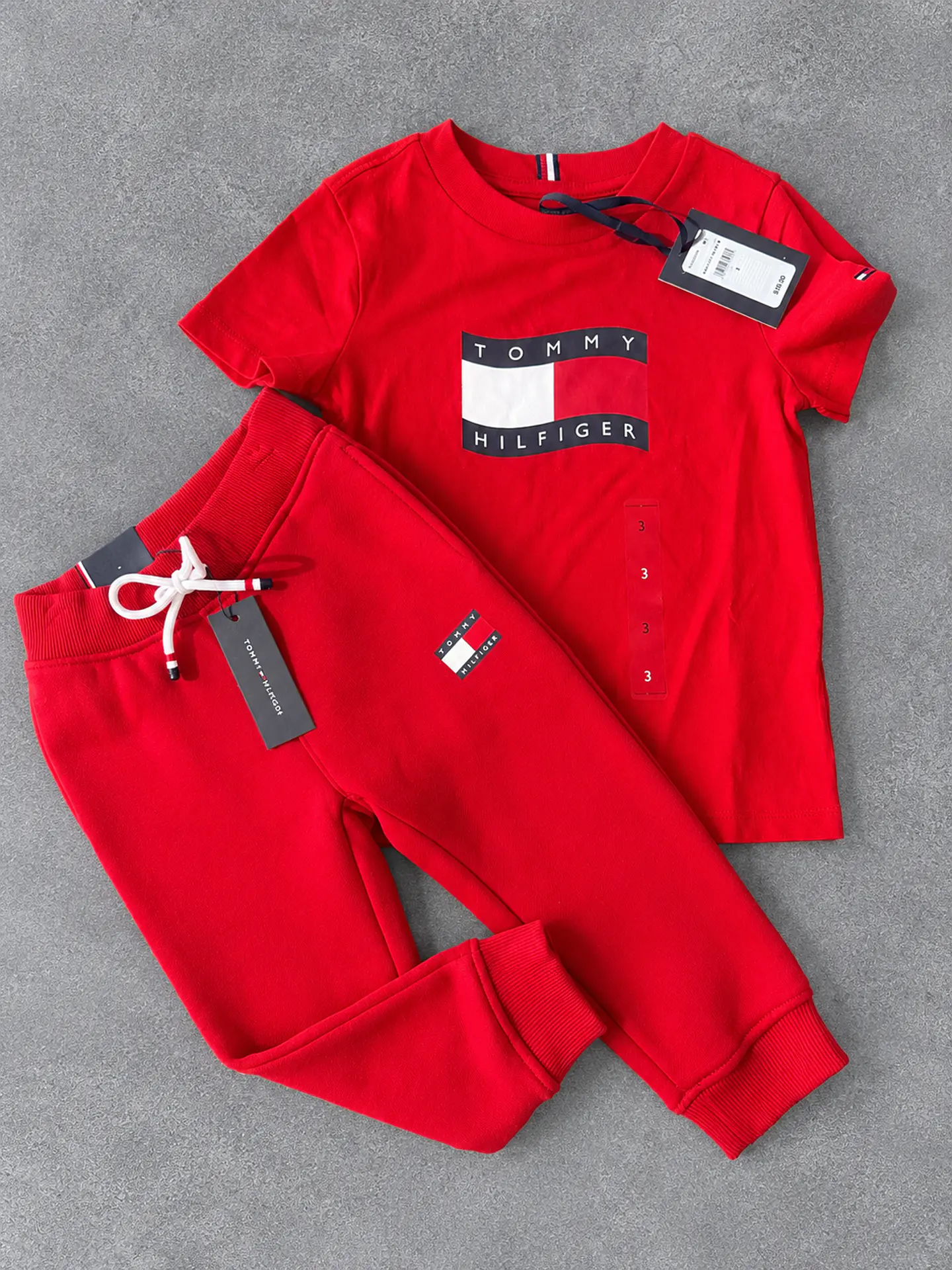 Conjunto tommy 1