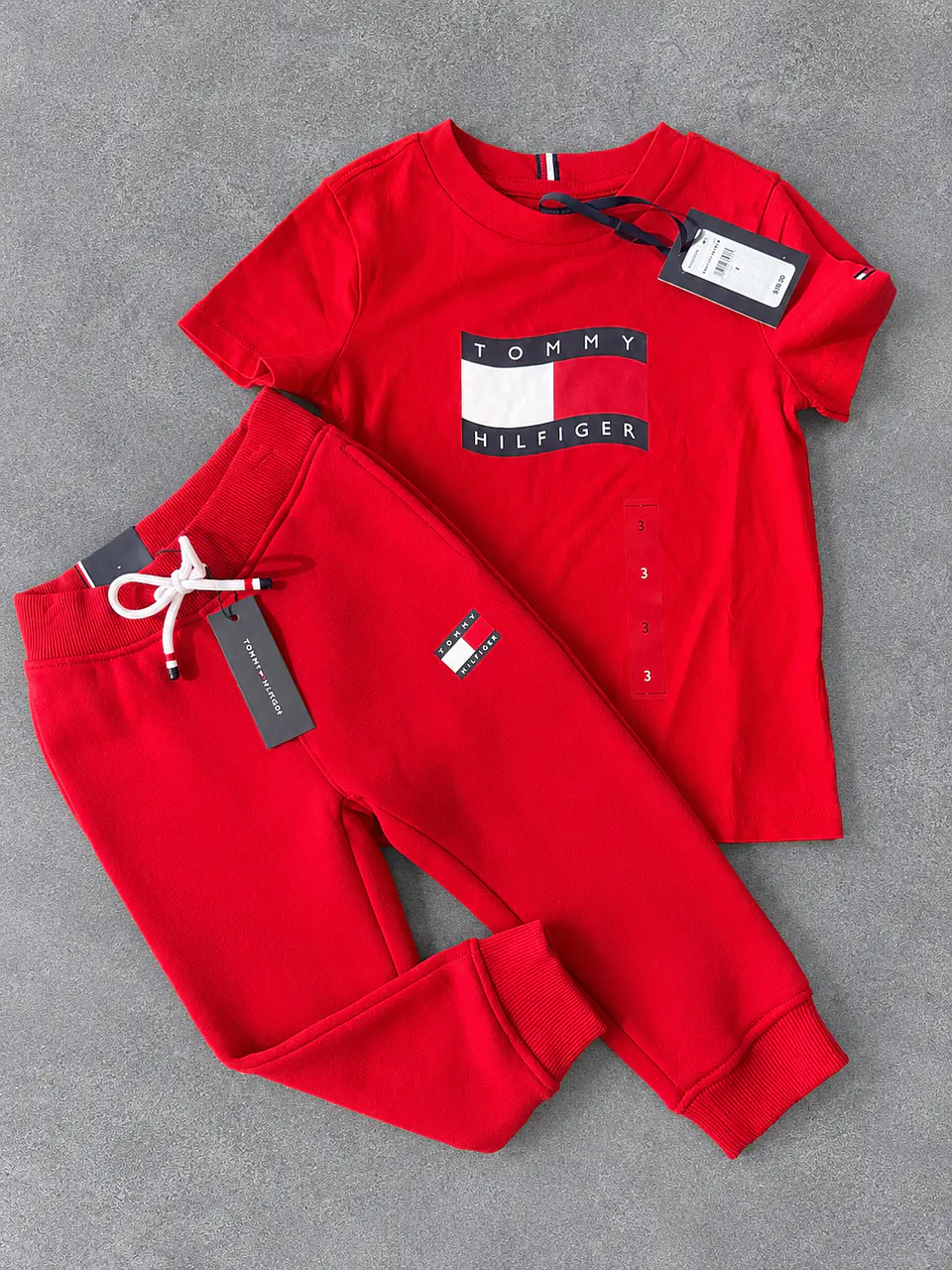 Conjunto tommy 1