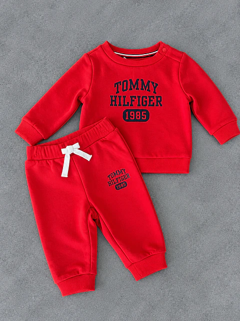 Conjunto tomy