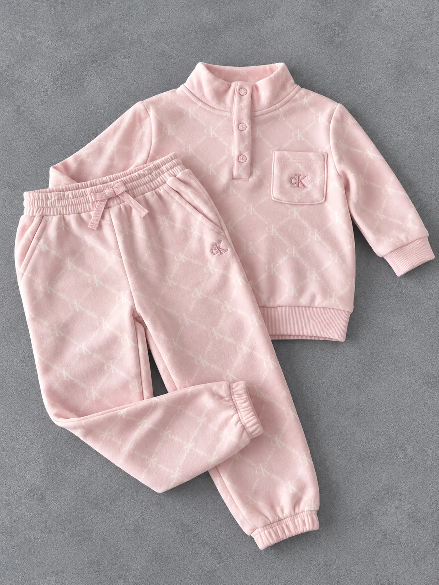 Conjunto calvin klein 1