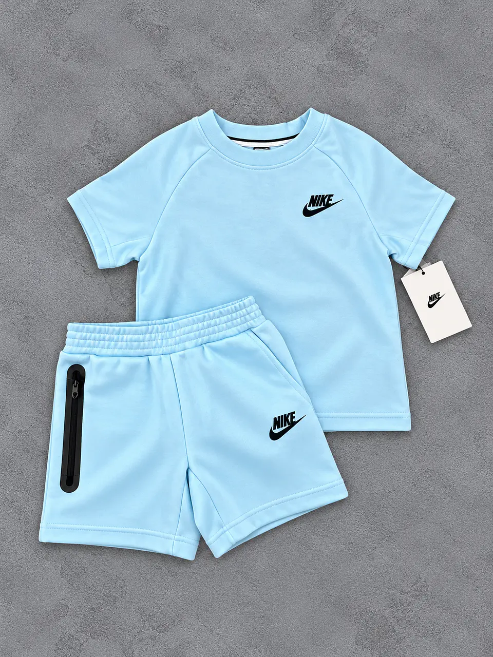 Conjunto tech 1