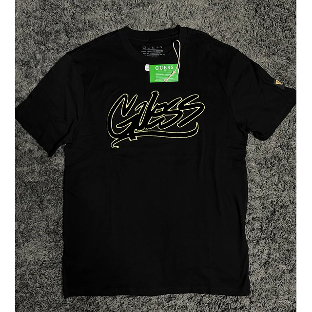Polera GUESS