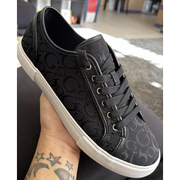 zapatilla GUESS