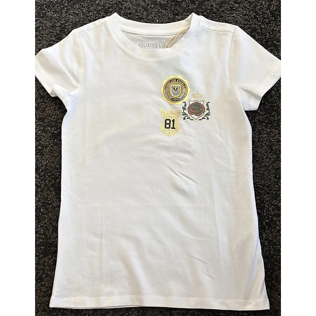 polera GUESS