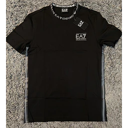 Polera polera EMPORIO ARMANI ( local ) 