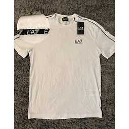 Polera EMPORIO ARMANI ( local ) 