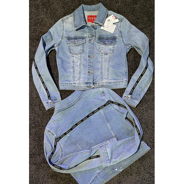 Chaqueta GUESS ( bodega ) 