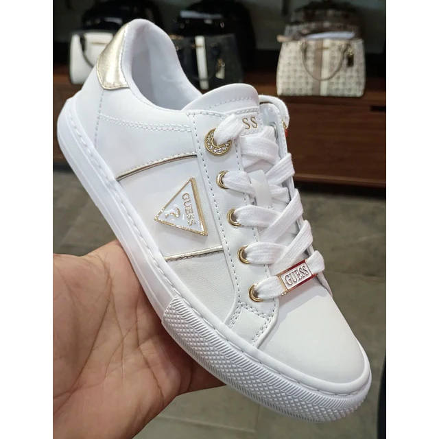 Zapatilla GUESS ( BODEGA )