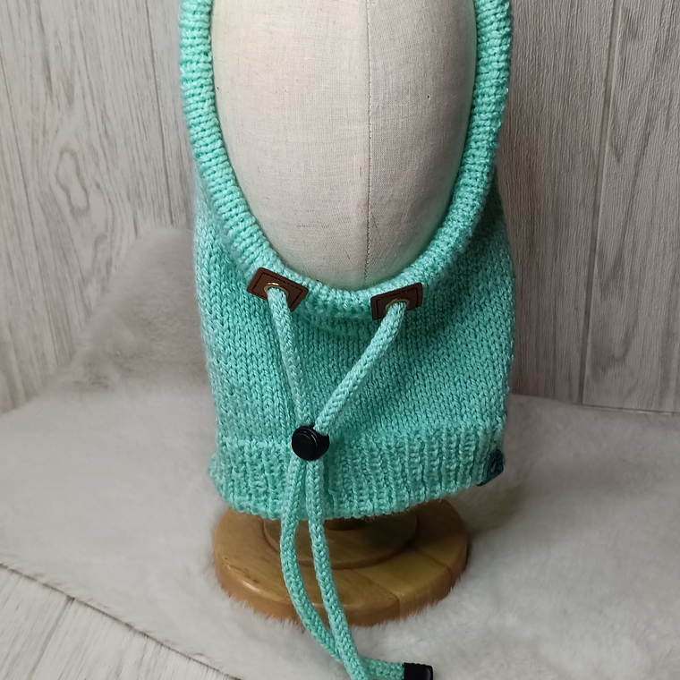 Gorro tipo capucha modelo Stella 1