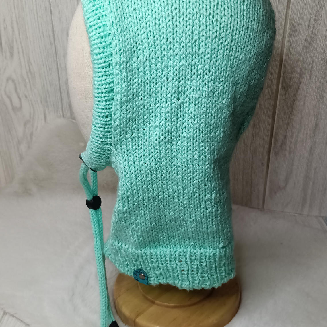 Gorro tipo capucha modelo Stella 4