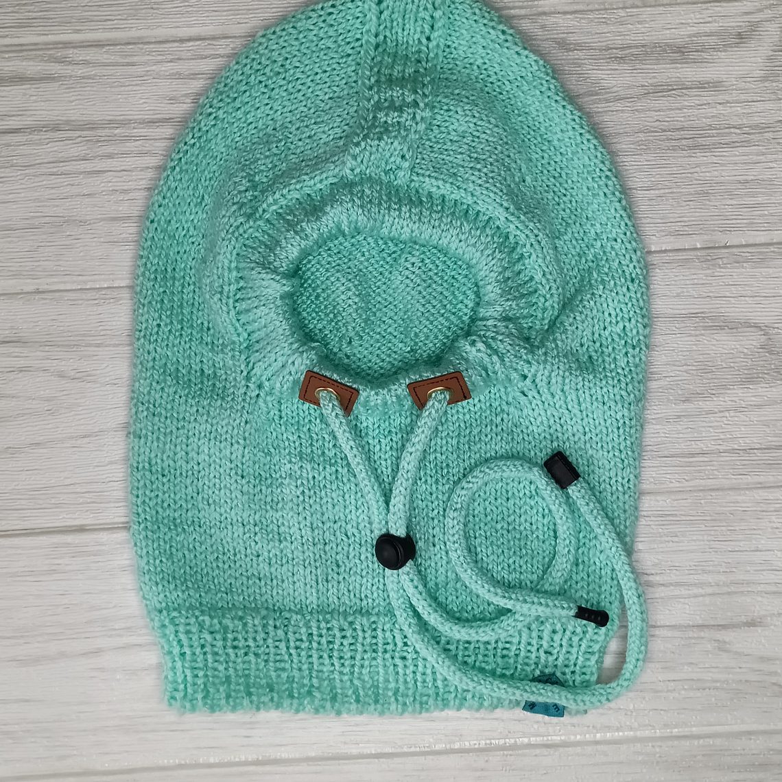 Gorro tipo capucha modelo Stella 5